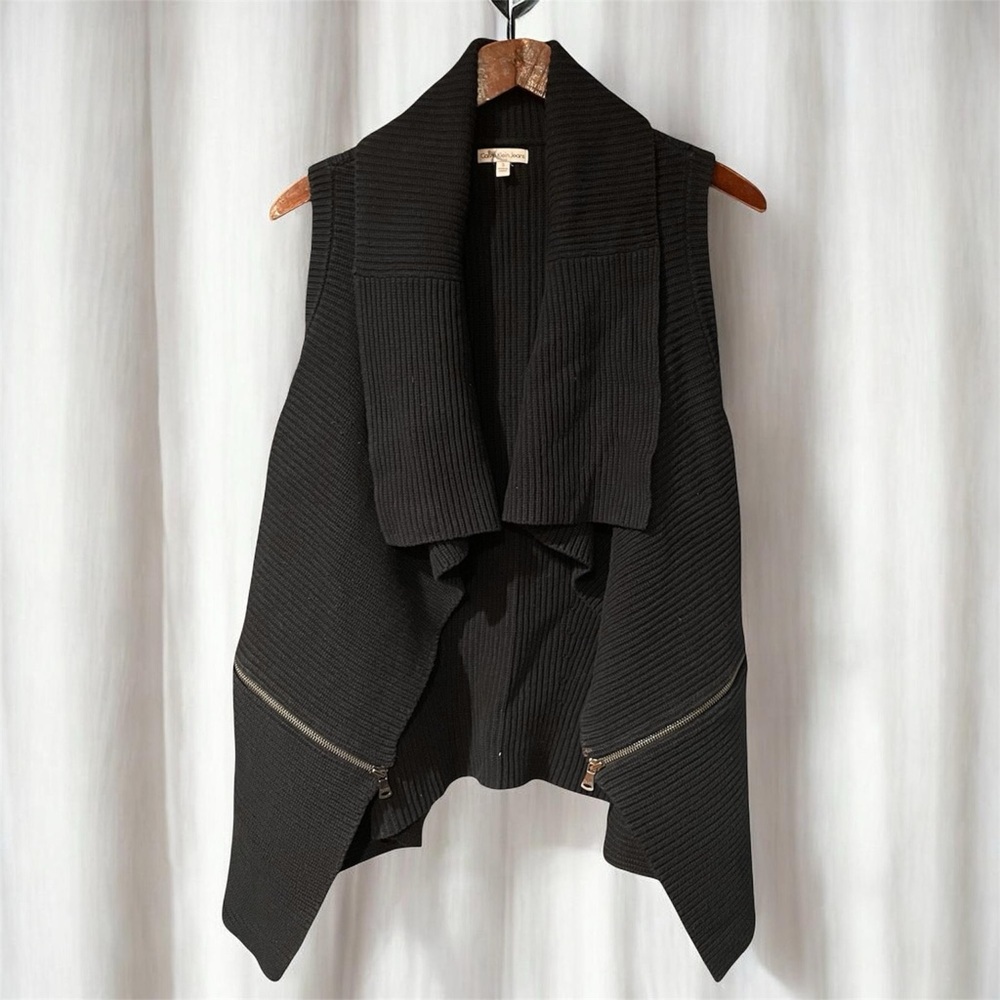 Calvin Klein Black Sweater Vest Size Small